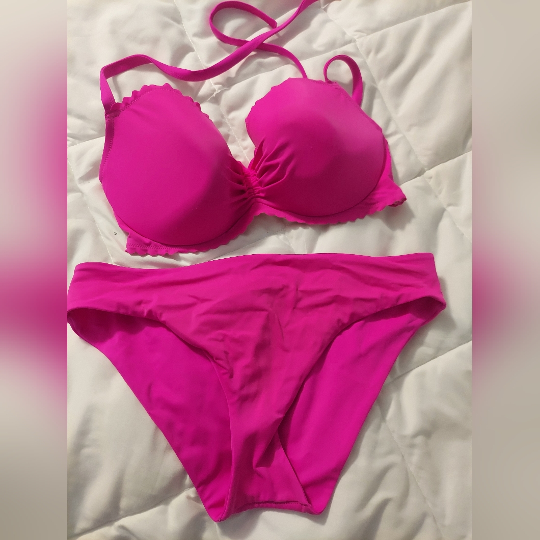 Victoria's Secret Fuschia Bikini Set